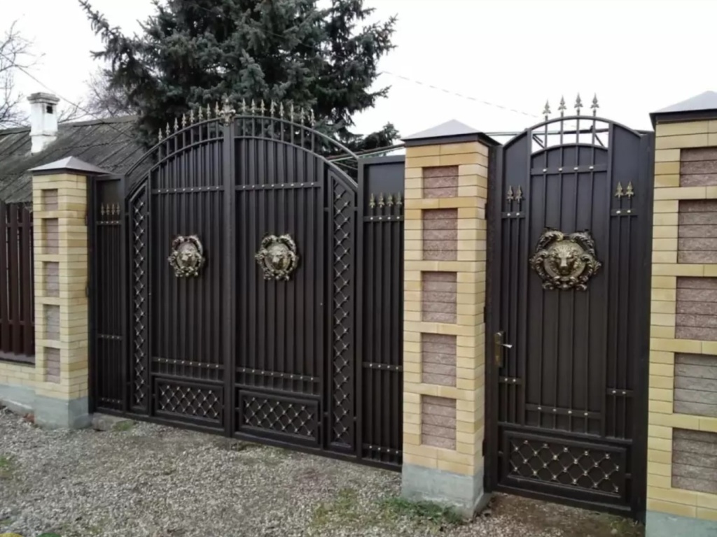 kakie-vorota-vybrat-raspashnye-otkatnye-ili-avtomaticheskie-1111.jpg kakie-vorota-vybrat-raspashnye-otkatnye-ili-avtomaticheskie-1111.jpg